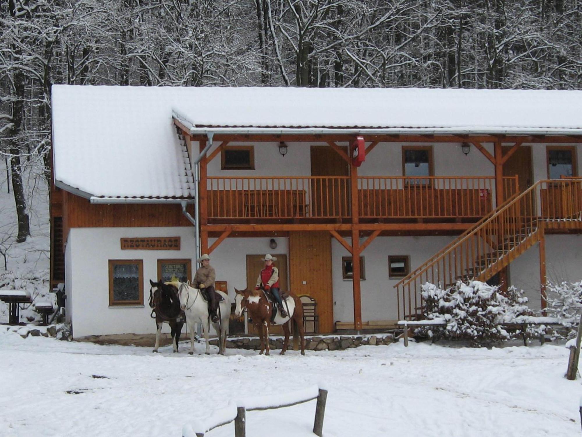 Penzion U Strakateho Kone Blansko Exterior foto